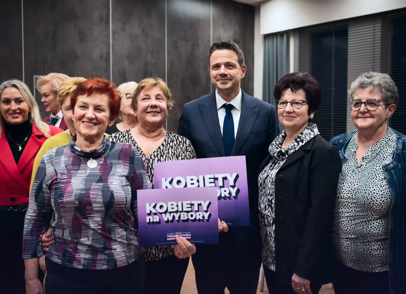 Kobiety z Rafałem Trzaskowskim